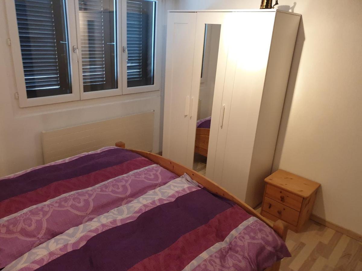 Curtinfess Franklin Appartement Bivio Buitenkant foto